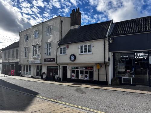 11E Market Place, Diss, IP22