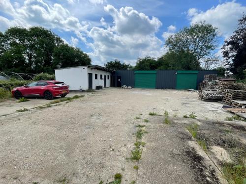 Little Farm Nurseries, North Town Moor, Maidenhead, SL6