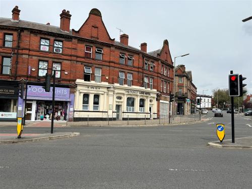 6 Smithdown Place, Liverpool, L15