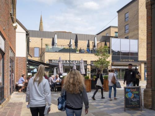 Piries Place, Horsham, RH12