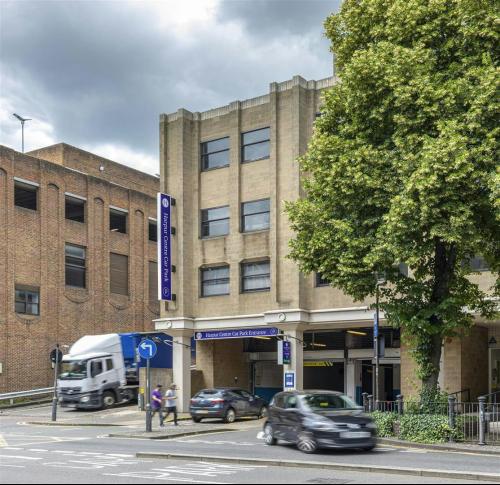 The Harpur Centre, Midland Road, Bedford, MK40