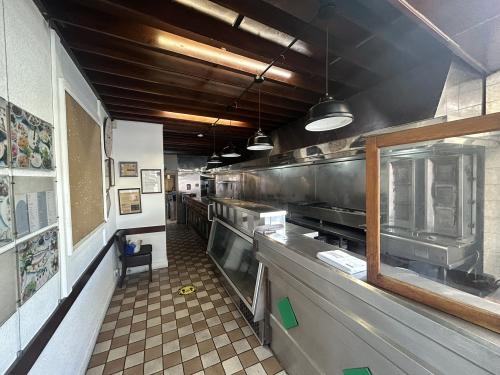 71-73 Myddleton Road, Wood Green, London, N22
