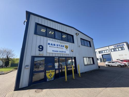 Unit 9/10, 20/20 Industrial Estate, Maidstone, ME16