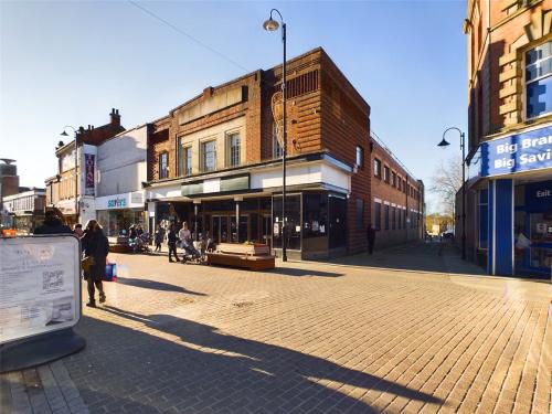45-49 High Street, Kettering, NN16