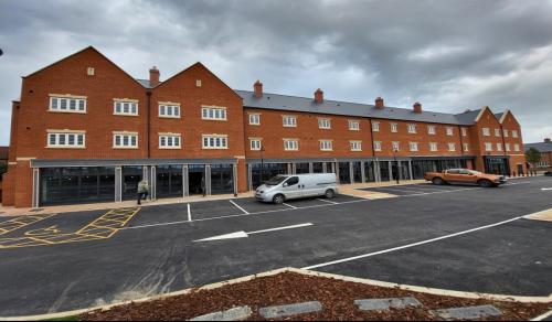 Radstone Fields Local Centre, Poppyfields Way, Brackley, NN13