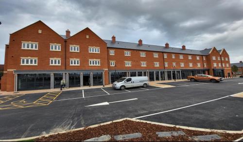 Unit 5, Radstone Fields Local Centre, Poppyfields Way, Brackley, NN13