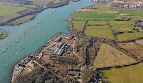 Folly Reach, Folly Lane, East Cowes, PO32