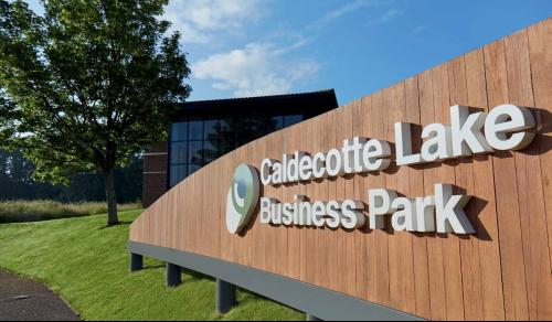 3.8 Building 3, Caldecotte Lake Business Park, Milton Keynes, MK7