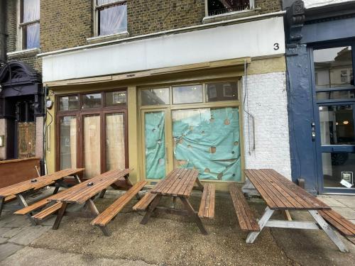 3 Lordship Lane, East Dulwich, London, SE22