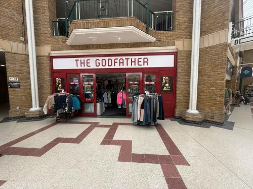 5 Market Place, Burgess Hill, RH15