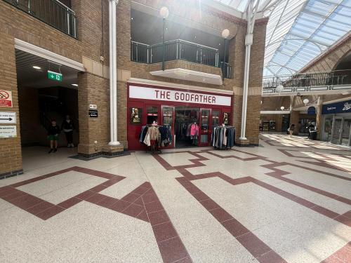 5 Market Place, Burgess Hill, RH15