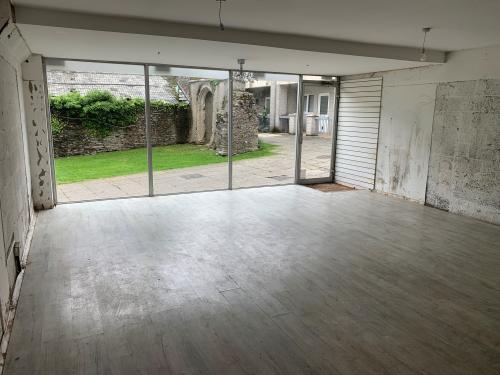8 Hooe Road, Plymstock, Plymouth, PL9