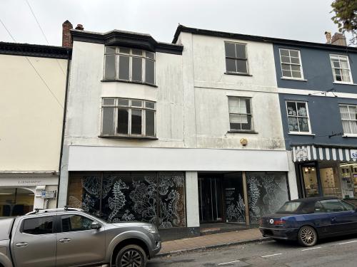 50-52 Fore Street, Kingsbridge, TQ7