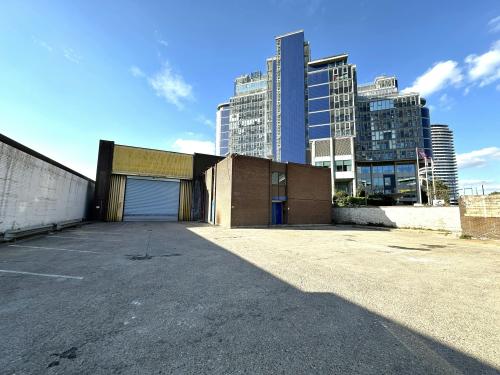 36 Lombard Road, Battersea, London, SW11