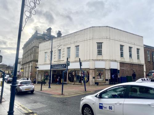 2-12 Market Place, Northgate, Dewsbury, WF13