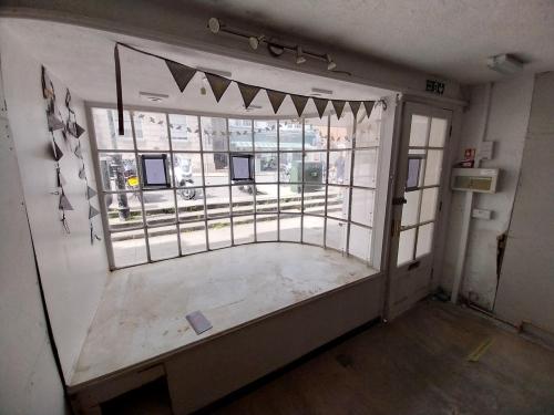 53 High Street, Lewes, BN7