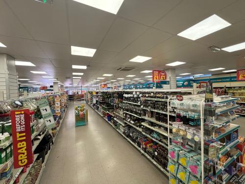 Totton Shopping Centre, 39 Commercial Road, Totton, SO40