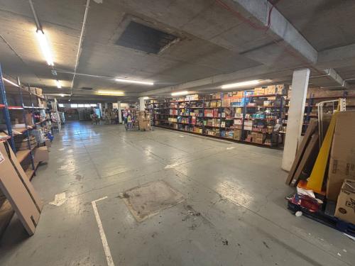 Totton Shopping Centre, 39 Commercial Road, Totton, SO40