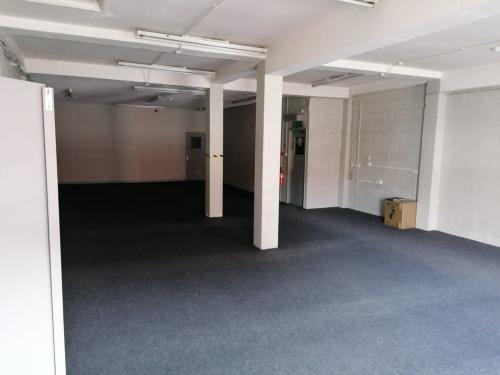 34 High Street, Newport, PO30