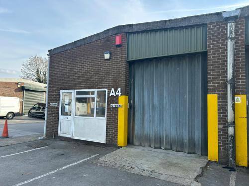 Unit A4 Erin Trade Centre, Bumpers Farm, Chippenham, SN14