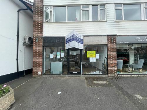 343 Lymington Road, Highcliffe, Christchurch, BH23
