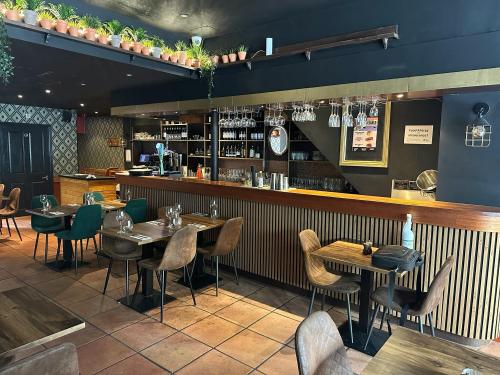 191 Worple Road, Raynes Park, London, SW20