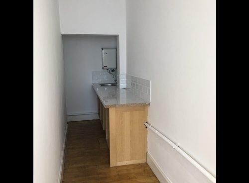 171 Kings Road, Kingston upon Thames, KT2