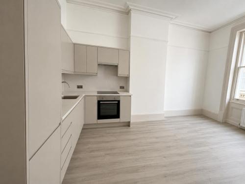 62 Western Road, Hove, BN3