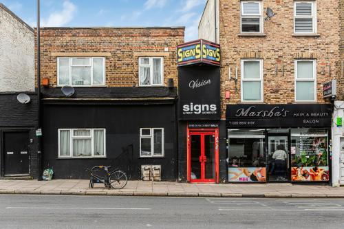 171 Morning Lane, Hackney, London, E9