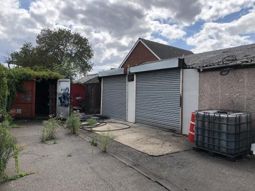 42 Feltham Road, Ashford, TW15