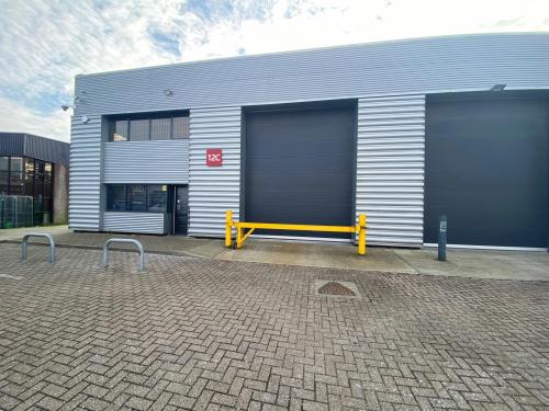 Unit 12c, The Western Centre, Western Road, Bracknell, RG12