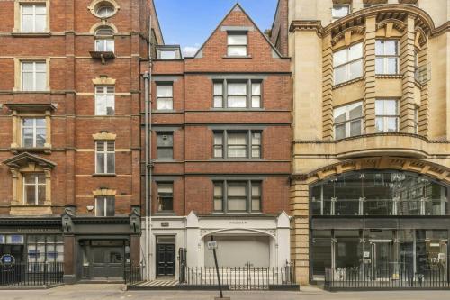 18 Newman Street, Fitzrovia, London, W1T