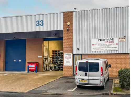 Unit 33, Wessex Trade Centre, Ringwood Road, Poole, BH12