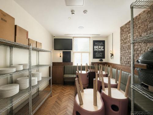 79 Royal Hospital Road, Chelsea, London, SW3