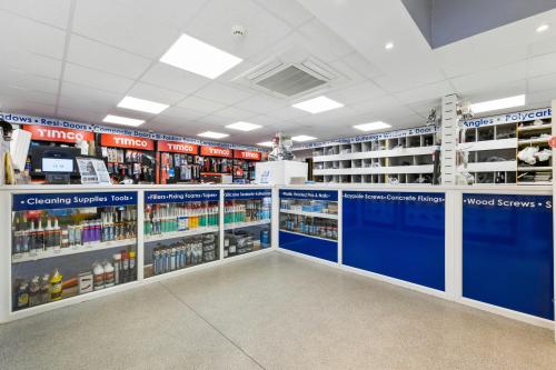 Unit 17, Anglo Business Park, Aylesbury, HP19