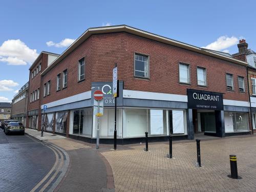 220 Moulsham Street, Chelmsford, CM2