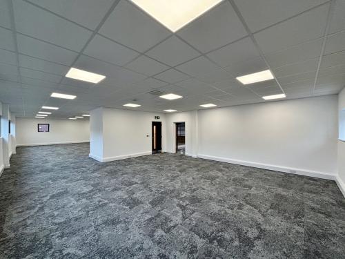 Unit 14, Windmill Trading Estate, Thistle Road, Luton, LU1