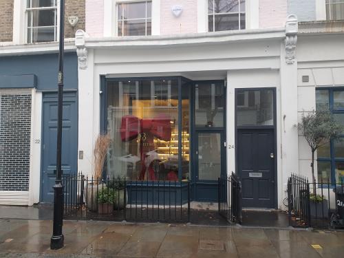 24 Powis Terrace, Westbourne Park, London, W11