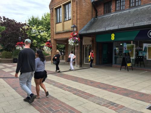 Unit 29, Quedam Shopping Centre, Vicarage Walk, Yeovil, BA20