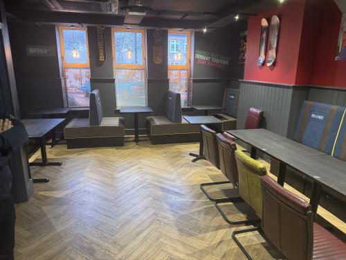 140 High Road, Wood Green, London, N22