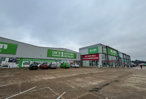 Unit B1, West Retail Park, Thornton Road, Croydon, CR0