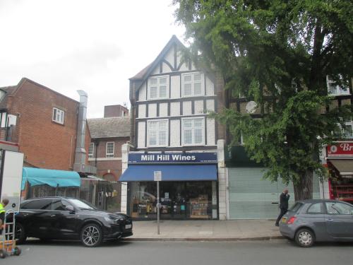 85 & 85A The Broadway, Mill Hill, London, NW7