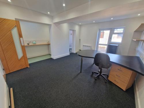 25 London Road, Widley, Waterlooville, PO7