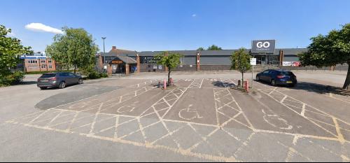 84 York Road, Leeds, LS9