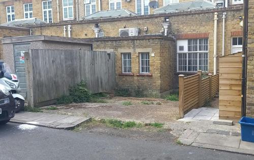 403 Upper Richmond Road West, East Sheen, London, SW14