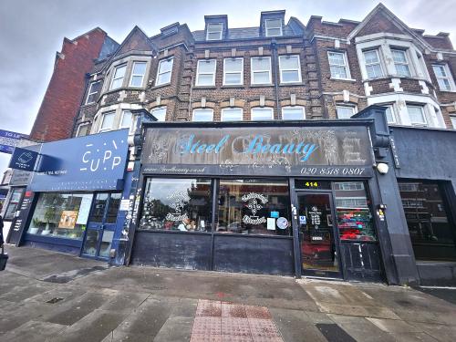 414 Cranbrook Road, Gants Hill, Ilford, IG2