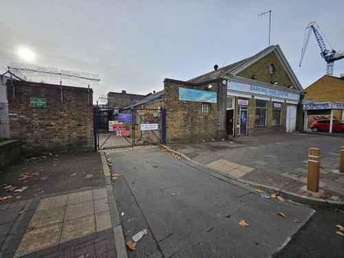 196 Ripple Road, Barking, IG11