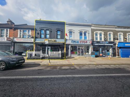 621/621A Romford Road, Wanstead, London, E12