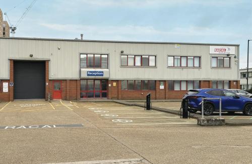 Unit 3, Waverley Industrial Park, Harrow, HA1