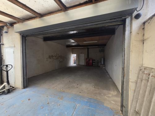 137 & 137a Broad Street, Dagenham, RM10